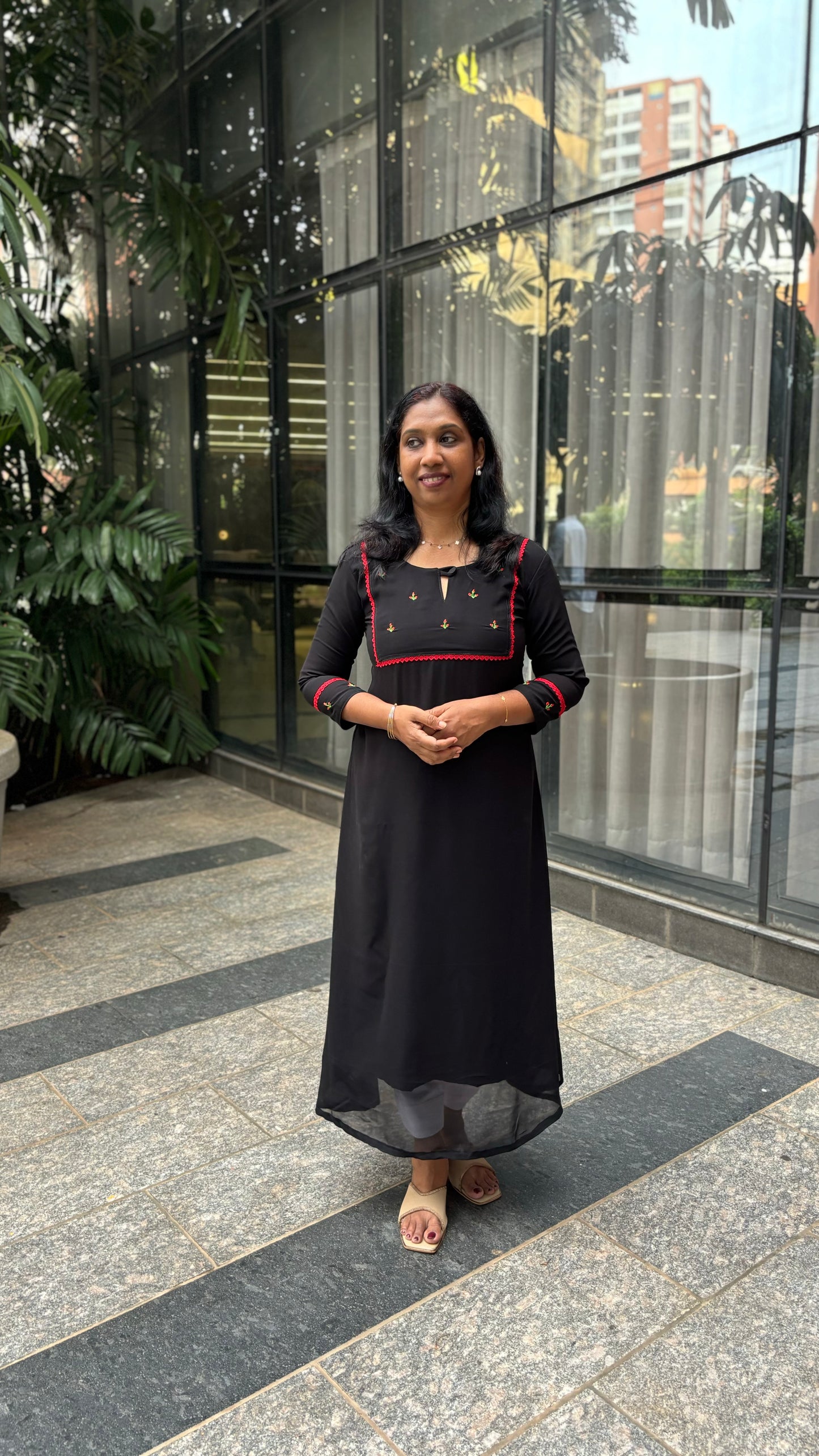 Maanvi Black Georgette A-Line Kurti with Red Lace, Hand Embroidered Bhutta Work & Button Detail | MA-2067