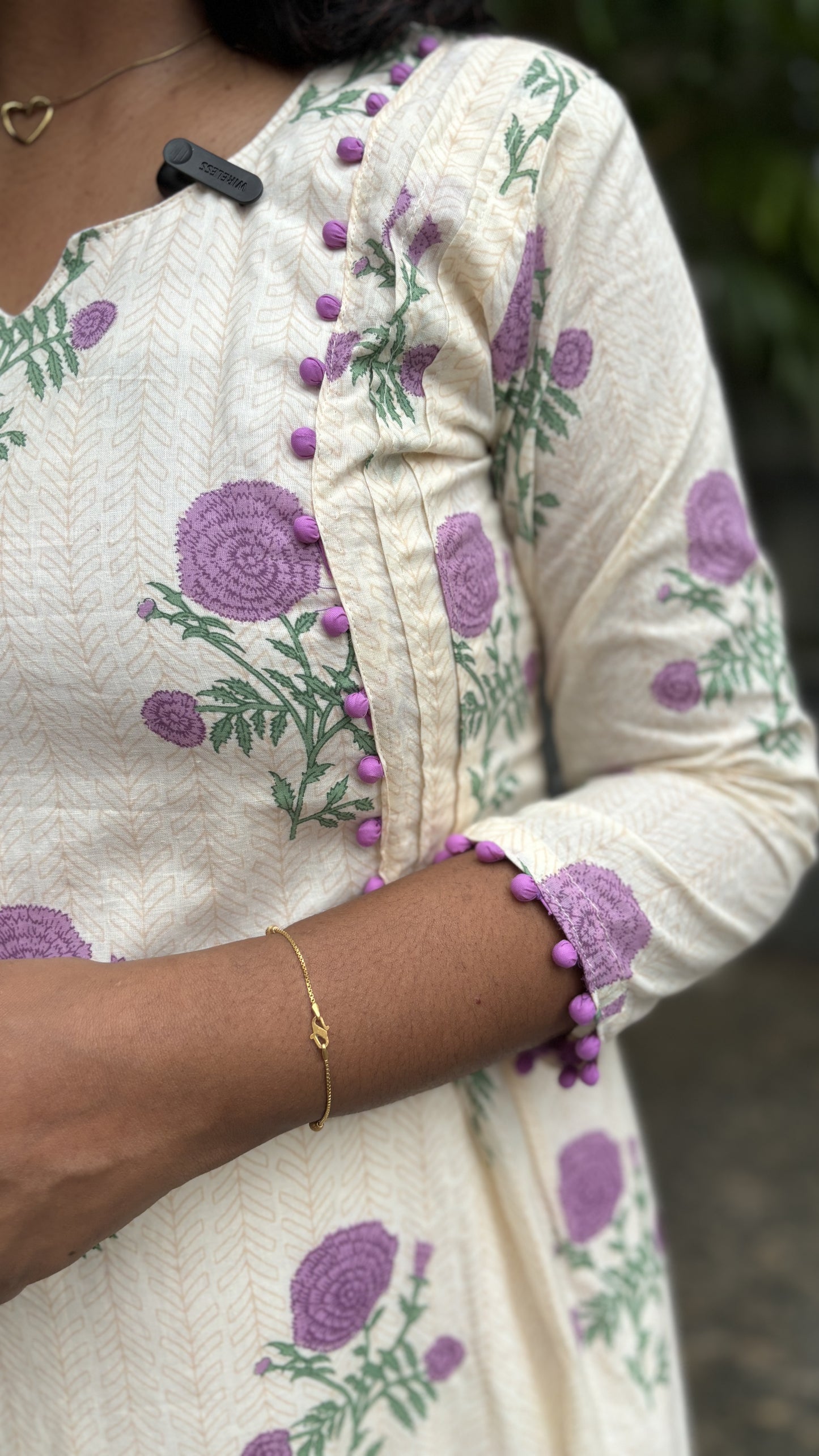 Maanvi Cotton A-Line Kurti with Pintuck & Potli Button Detail | Elegant Neck Ethnic Wear with Pockets for Women