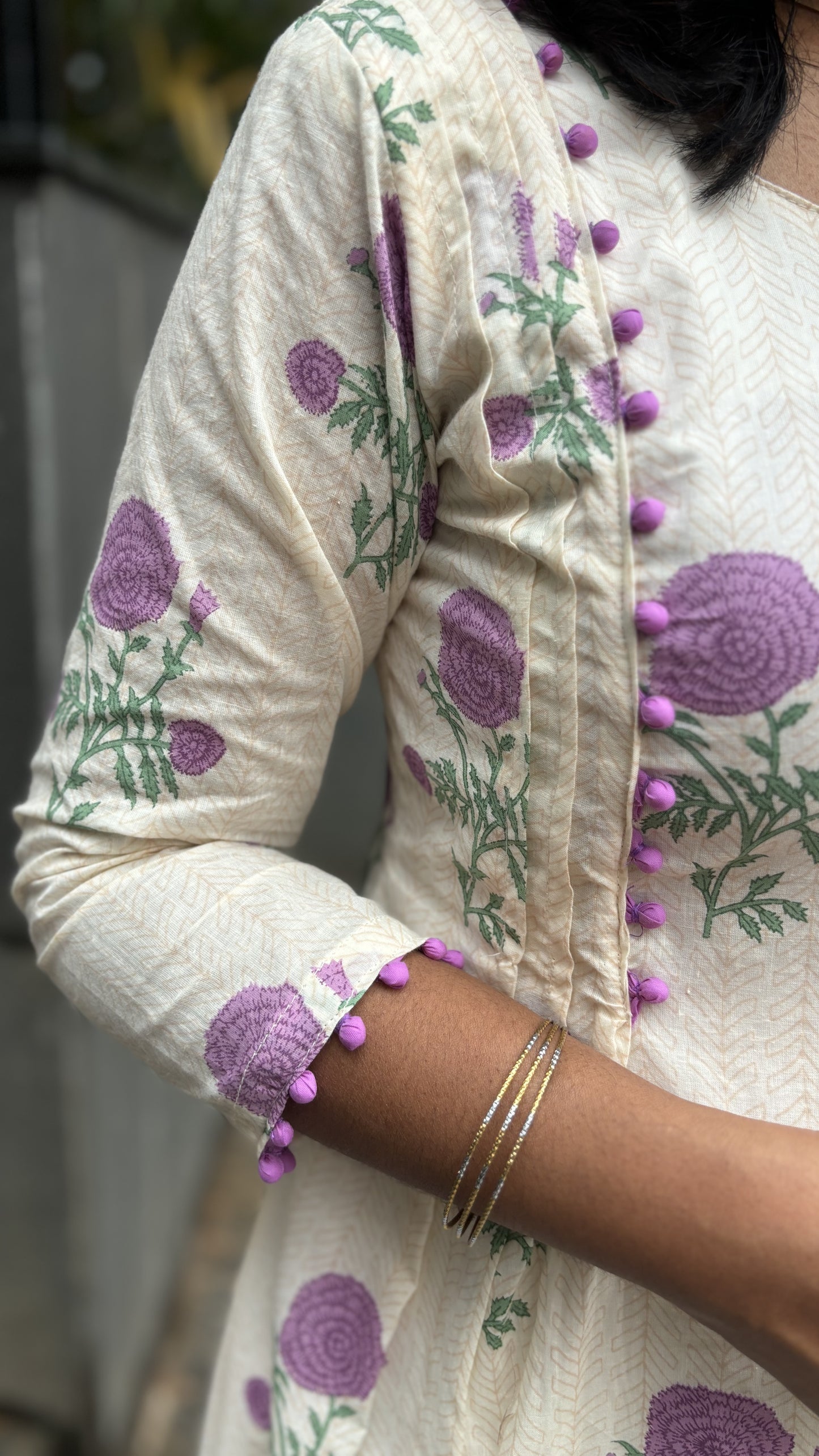 Maanvi Cotton A-Line Kurti with Pintuck & Potli Button Detail | Elegant Neck Ethnic Wear with Pockets for Women