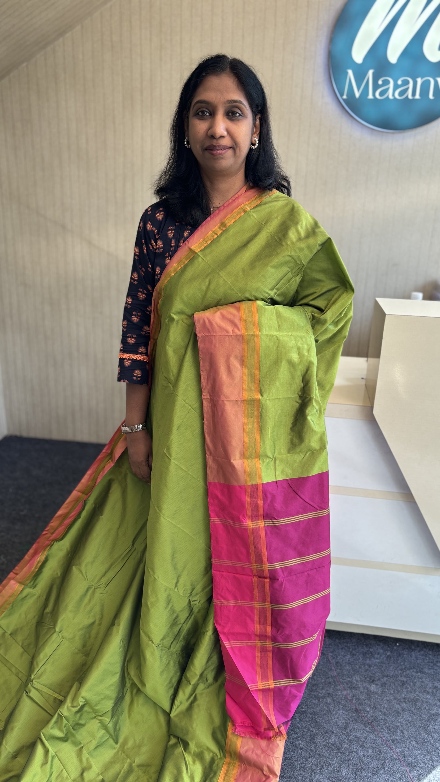 MAANVI SEMI SILK SAREE_MA-1016