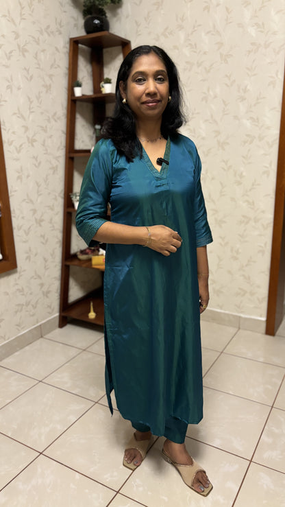 Maanvi Peacock Green Silk Cotton Co-ord Set with Running Stitch Detail & Palazzo Pant | MA-2008