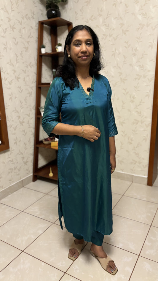 Maanvi Peacock Green Silk Cotton Co-ord Set with Running Stitch Detail & Palazzo Pant | MA-2008