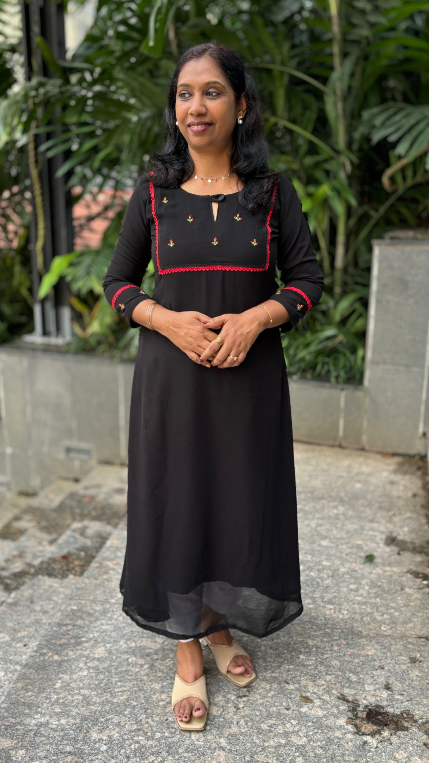 Maanvi Black Georgette A-Line Kurti with Red Lace, Hand Embroidered Bhutta Work & Button Detail | MA-2067