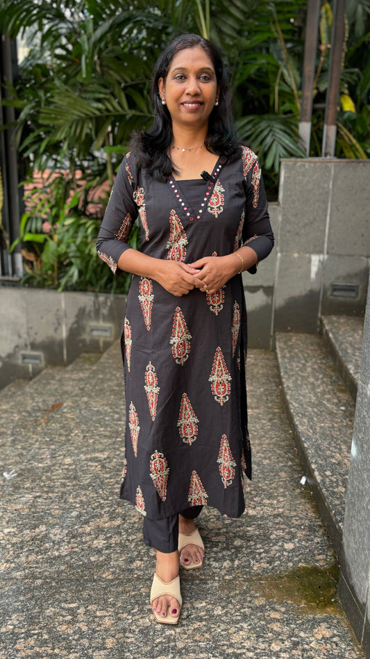 Black Pure Cotton Slitted Cord Set with Mirror, Pintuck V-Neck & Pockets | MA-2072