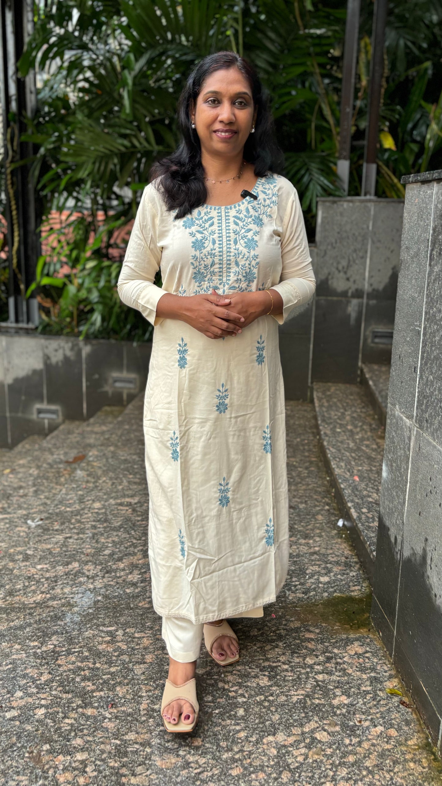 Cream Chikankari Slitted Cord Set with Powder Blue Embroidery ,Lace Detail & Pockets | MA-2068