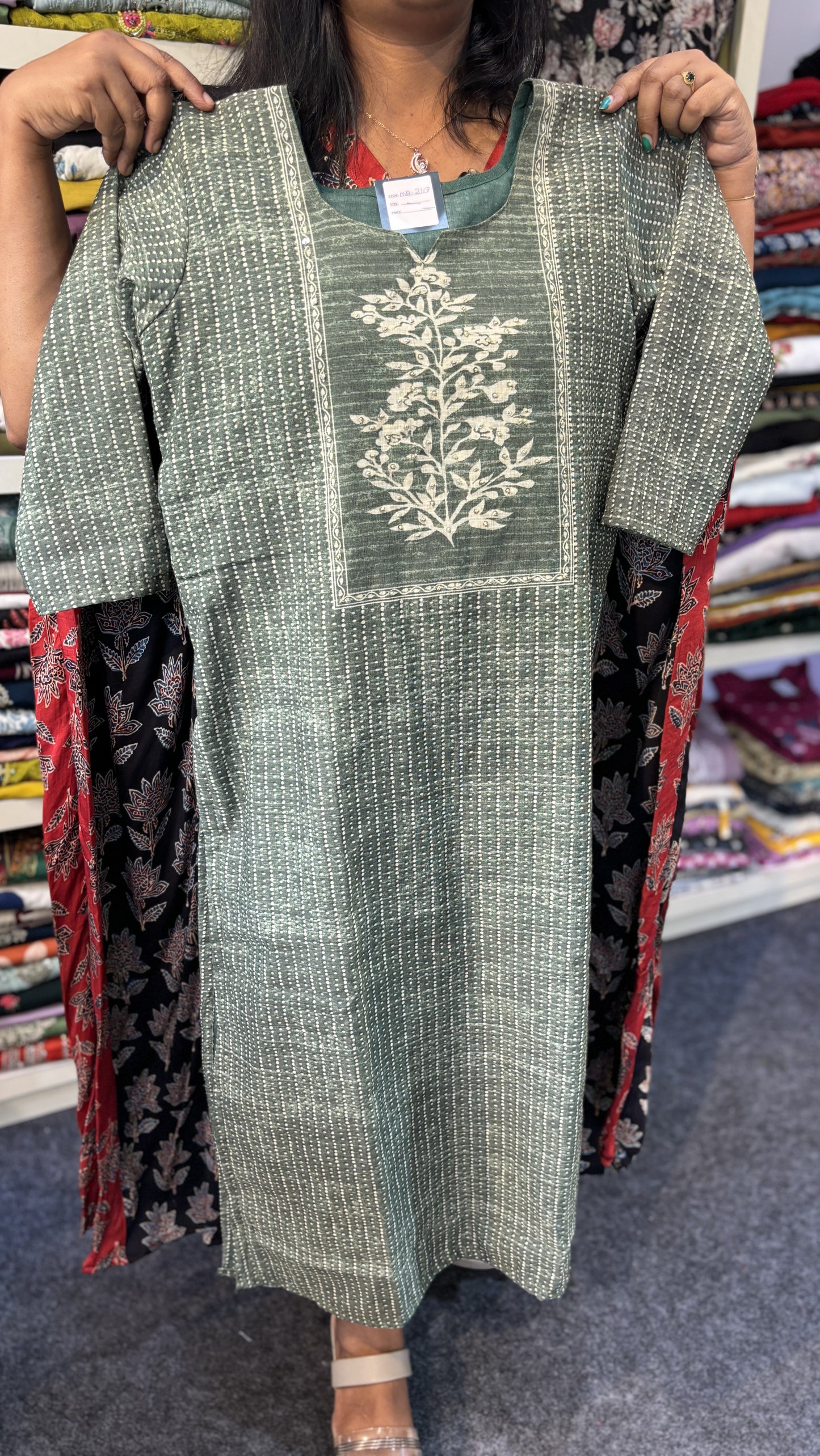Maanvi Green Cotton Slitted 3-Piece Set with French Knot Work & Print | MA-2085