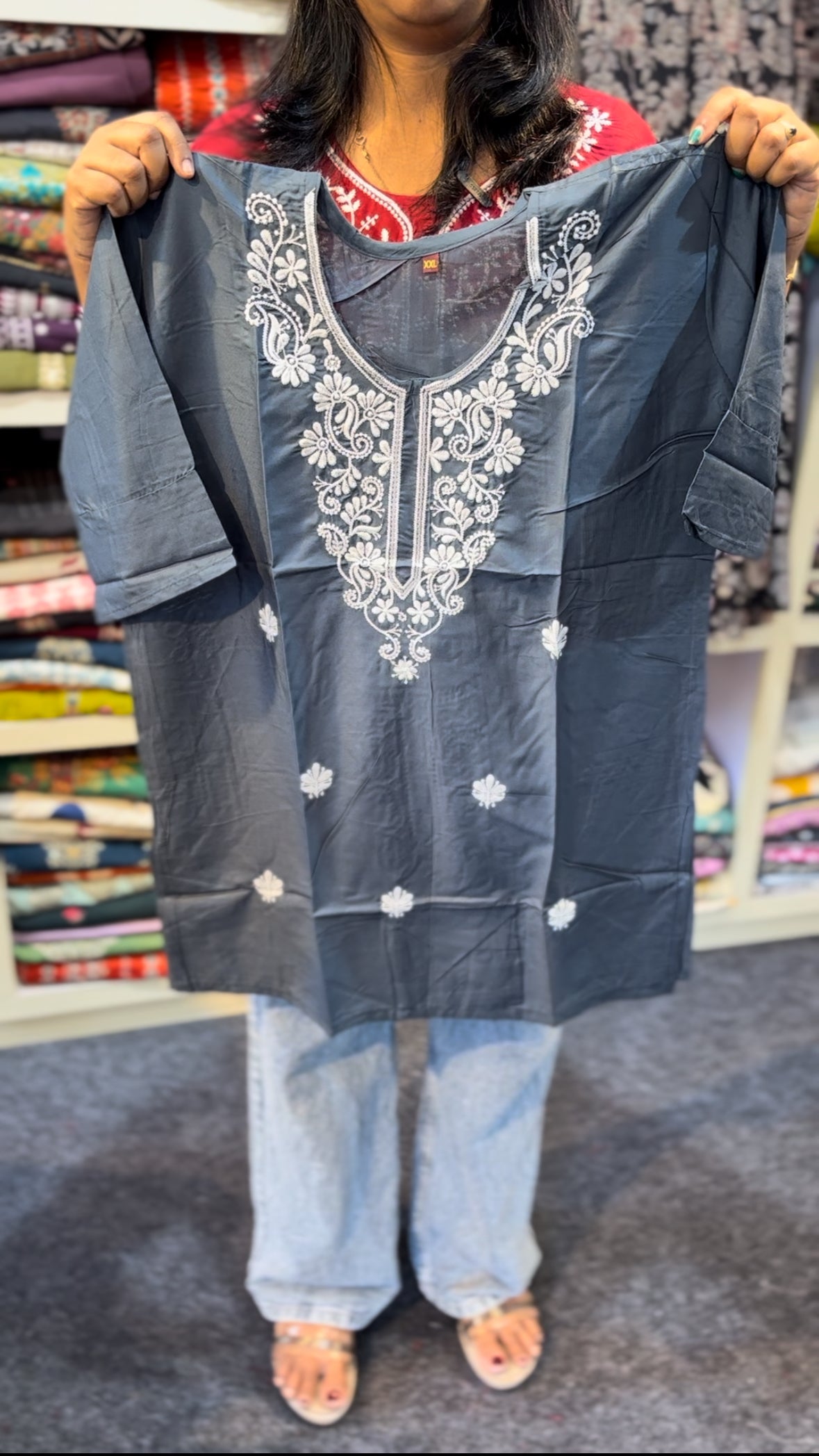 Maanvi Short Kurti with Embroidery Work & 3/4 Sleeves | MA-2106