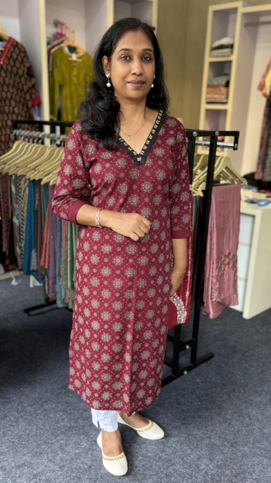 Maroon Printed Slited Kurti with Black Neck Detailing