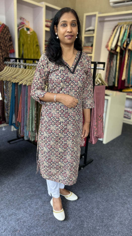 Ajrakh Print Cambric Cotton Kurti – V-Neck with Lace Detailing