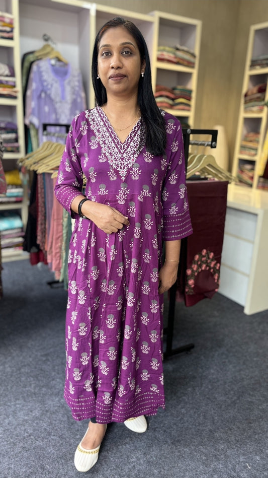 Violet Bloom Cotton Slitted Churidar Set – Handblock Floral Elegance
