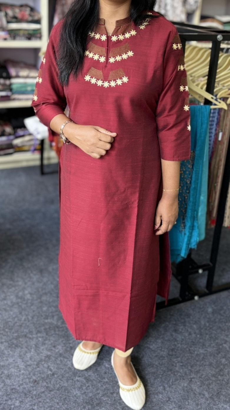 Dark Maroon Slub Silk Embroidered Slitted Kurti Set with Straight Pant