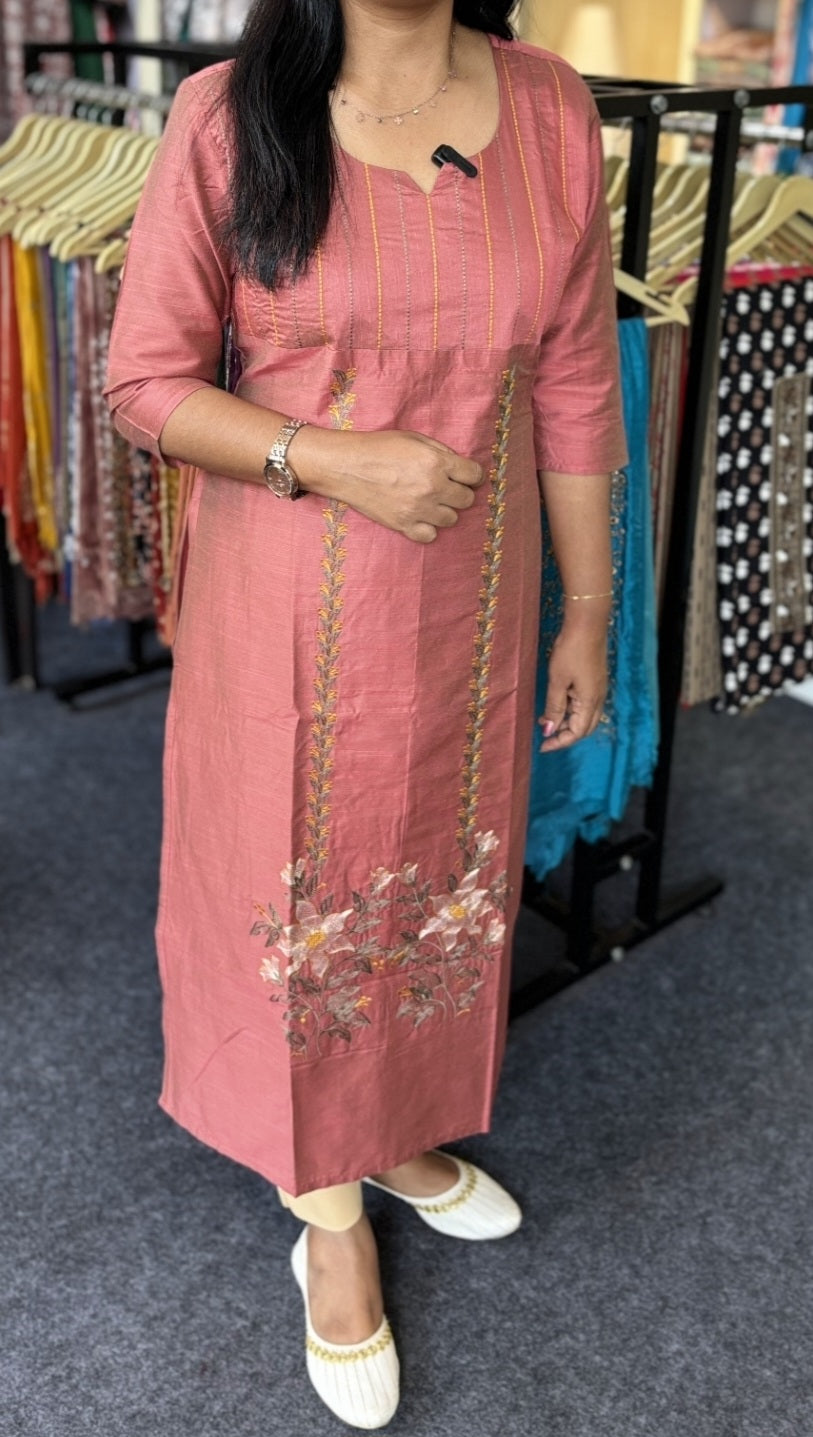 Mauve Slub Silk Slitted Kurti Set with Kantha & Embroidery Work