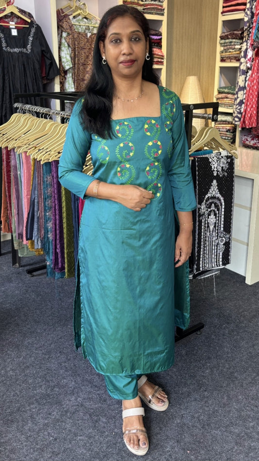 Maanvi Silk Cotton Slitted Co-ord Set with Hand Brush Painting Neck Work | Party Wear Ethnic Co-ord for Women